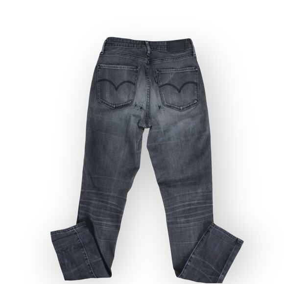 Levi's 721 HighRiseSkinny Stretch FadedBlack Destroyed Distressed 18882-0274 - Picture 3 of 7